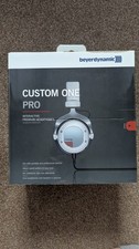Beyerdynamic Custom One Pro White Headphones with V-Moda BoomPro Microphone
