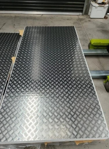 2mm aluminium bar chequer - 5-bar,