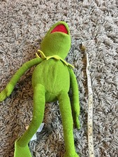 Rare Kermit 20" Green Frog  Plush Disney Store Most Wanted The muppets
