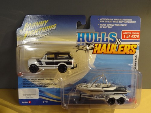 Johnny lightning white - lightning,