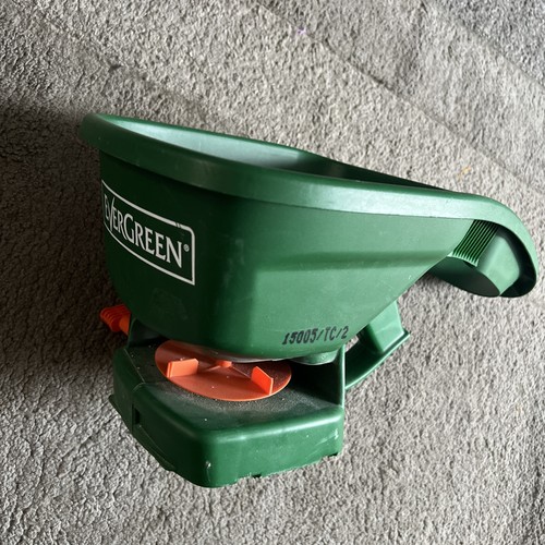Spreader hand held - ,