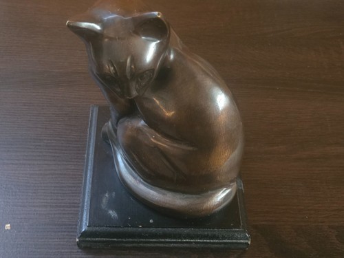 Vintage bronze tone - bronze, modernist