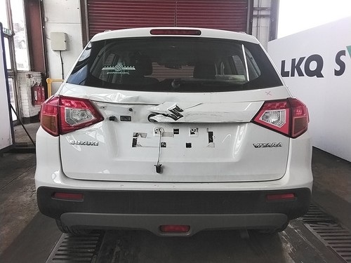 Rear bumper white suzuki - rear,