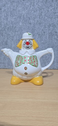 Vintage wade ceramic clown - vintage,