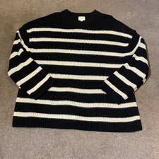 H&M Black and White Oversized