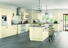 SHAKER KITCHEN IVORY/CREAM