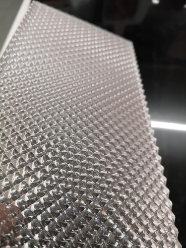 Prizmatic clear light - clear, diffuse
