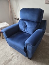 Immaculate HSL Power Reclining