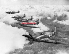 ROYAL AIR FORCE.,    HURRICANES,  73 Sqn.,  1940,  RARE B/w  PHOTO & NEGATIVE  