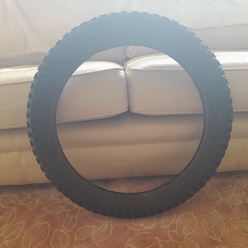 Motorcycle tyre cheng - motorcycle, shin
