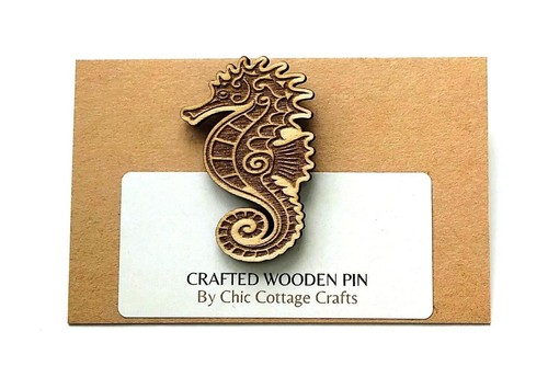 Seahorse pin engraved - -,