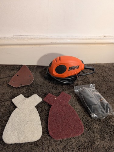 Black decker mouse detail - &,
