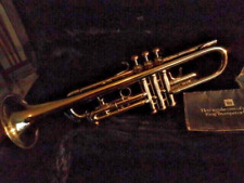 Rare King 1501  Bb Trumpet vintage  1981 medium bore King case Medium Bore