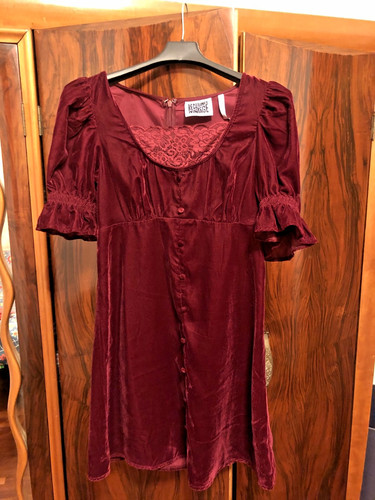 Reclaimed vintage dark - vintage, red