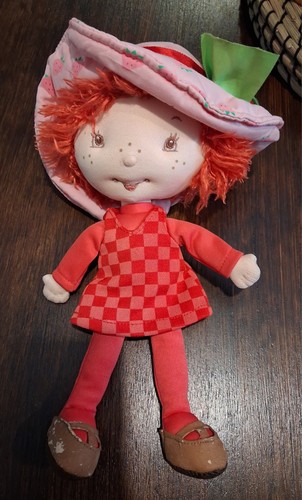 Strawberry shortcake berry - strawberry,
