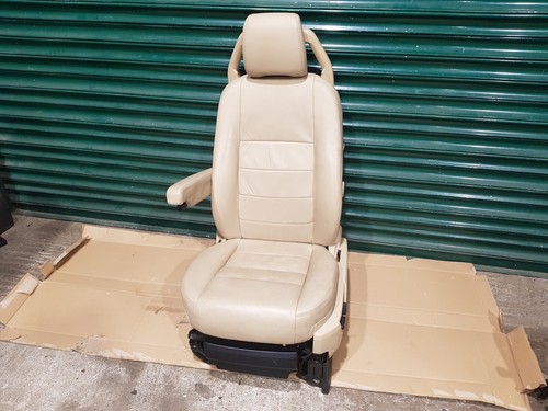 Land rover discovery - land,