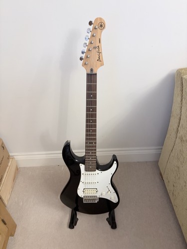 Yamaha pacifica electric - pacifica,