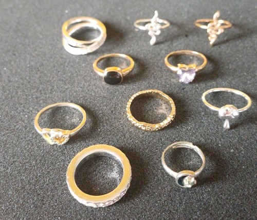 Job lot costume jewellery - lot,
