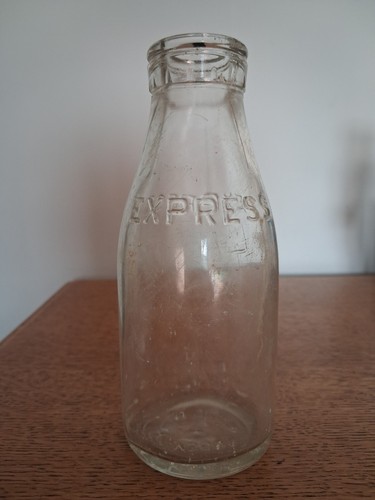 Vintage 1970s express dairies - vintage,