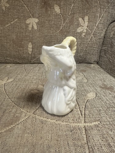 Belleek irish porcelain young - porcelain,