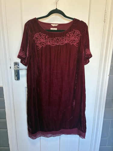 Velvet red dress white - 16,