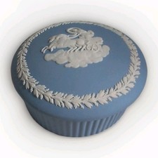 VTG Wedgewood Blue Jasperware Covered Trinket Box Dish Made In England chariot