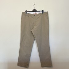 Dockers Men’s Classic