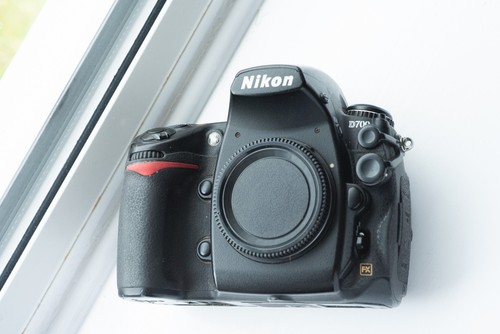 Nikon d700 camera - nikon,