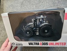 Universal Hobbies Valtra G305 Unlimited Edition 1:32 Scale