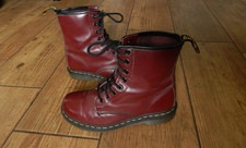 DR MARTENS AIR WAIR 8 EYELET