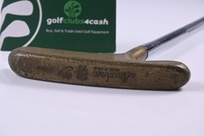 Acushnet Bullseye Putter / 35
