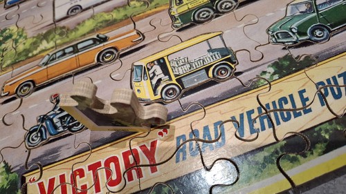 Vintage victory wooden - wooden, road