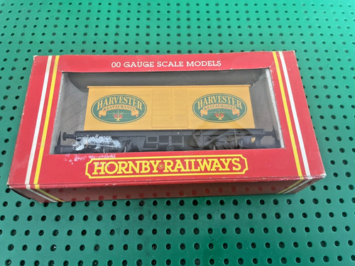 Hornby r021 closed - closed, van