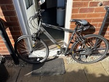 Apollo Guru Men's Hybrid Bike