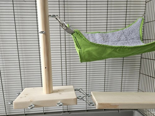 Hanging pole platform hooks - hanging,