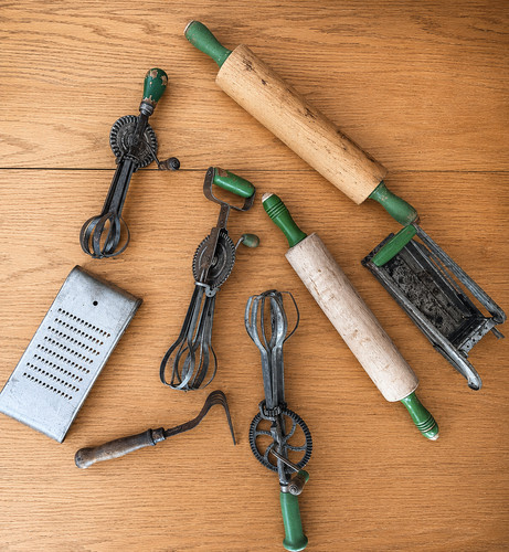 Vintage green handle kitchen - vintage,