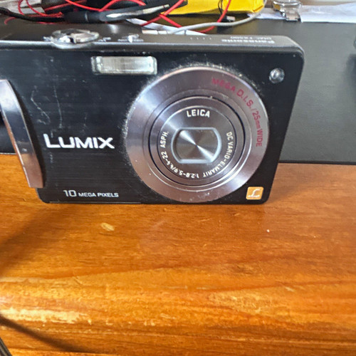 Panasonic lumix compact camera - lumix,