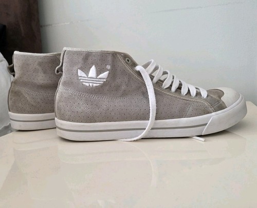 Vintage 2008 adidas originals - vintage,
