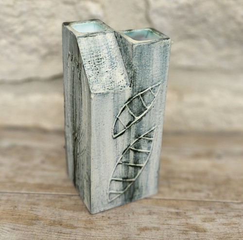 Carn pottery art vase square - pottery,