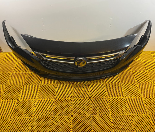 Vauxhall astra front bumper - front,