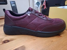 Walking shoes, DB ladies wider