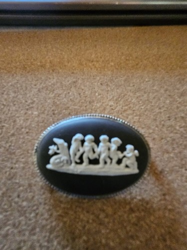 Wedgwood 925 black and white - 925,