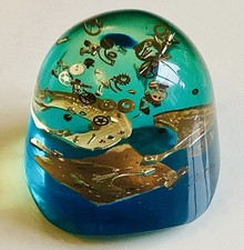 Vintage 1970s Lucite Resin