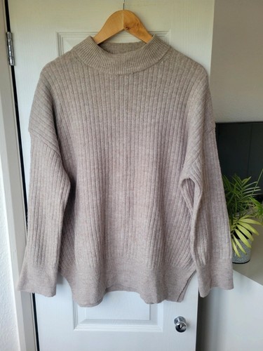 Beige ribbed knit soft - beige,