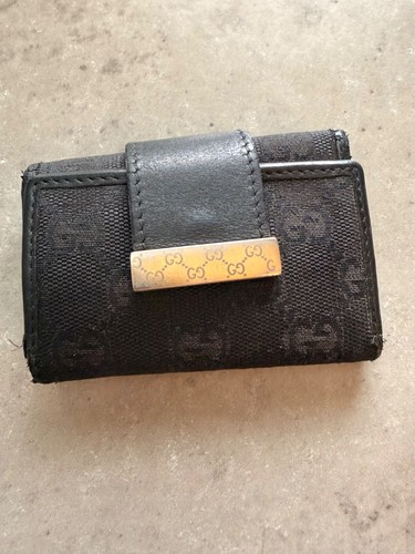 Black gucci canvas and - gg,