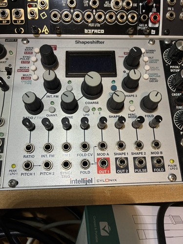 Intellijel shapeshifter - intellijel, –