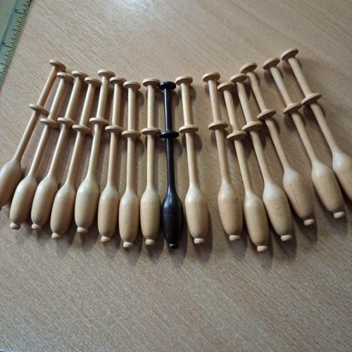 Wooden lace making bobbins - lace,