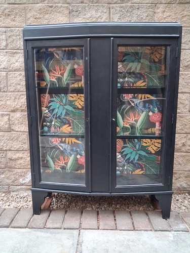 Vintage display cabinet - ,