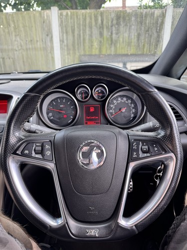 2012 vauxhall astra vxr 0 - vauxhall, j