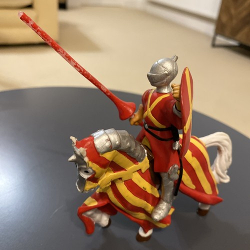 Vintage papo medieval knight - vintage,
